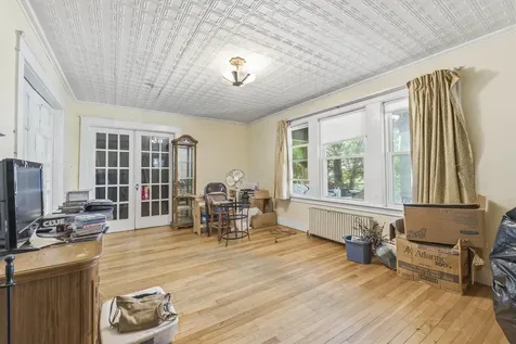 28 Davenport Street Augusta ME 04330