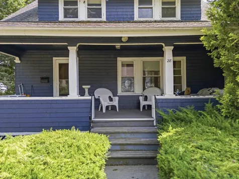 28 Davenport Street Augusta ME 04330