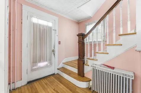 28 Davenport Street Augusta ME 04330