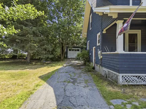 28 Davenport Street Augusta ME 04330