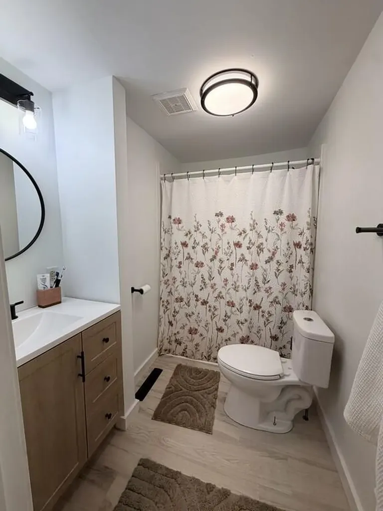 10 Douglas Street Lisbon ME 04252