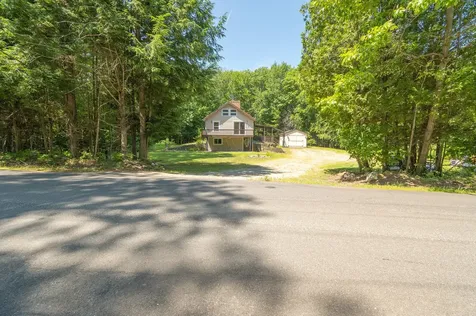 172 Turkey Lane Winthrop ME 04364