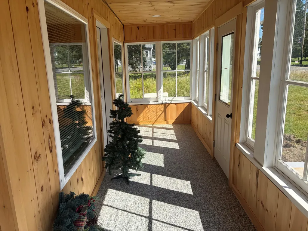 576 Main Street Jackman ME 04945