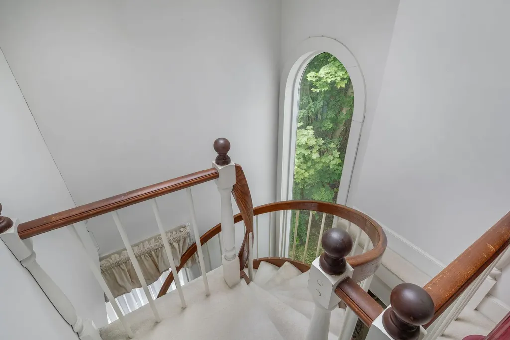 404 Ocean Street South Portland ME 04106