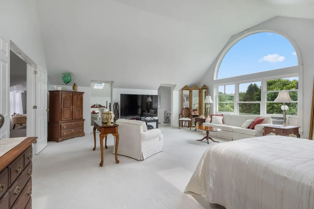 404 Ocean Street South Portland ME 04106