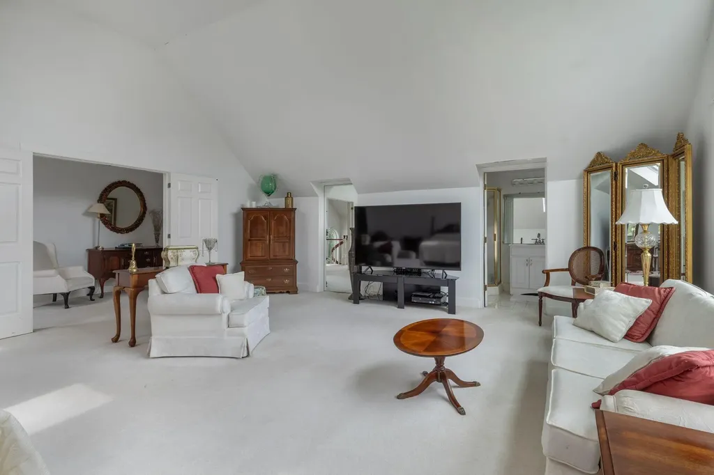 404 Ocean Street South Portland ME 04106