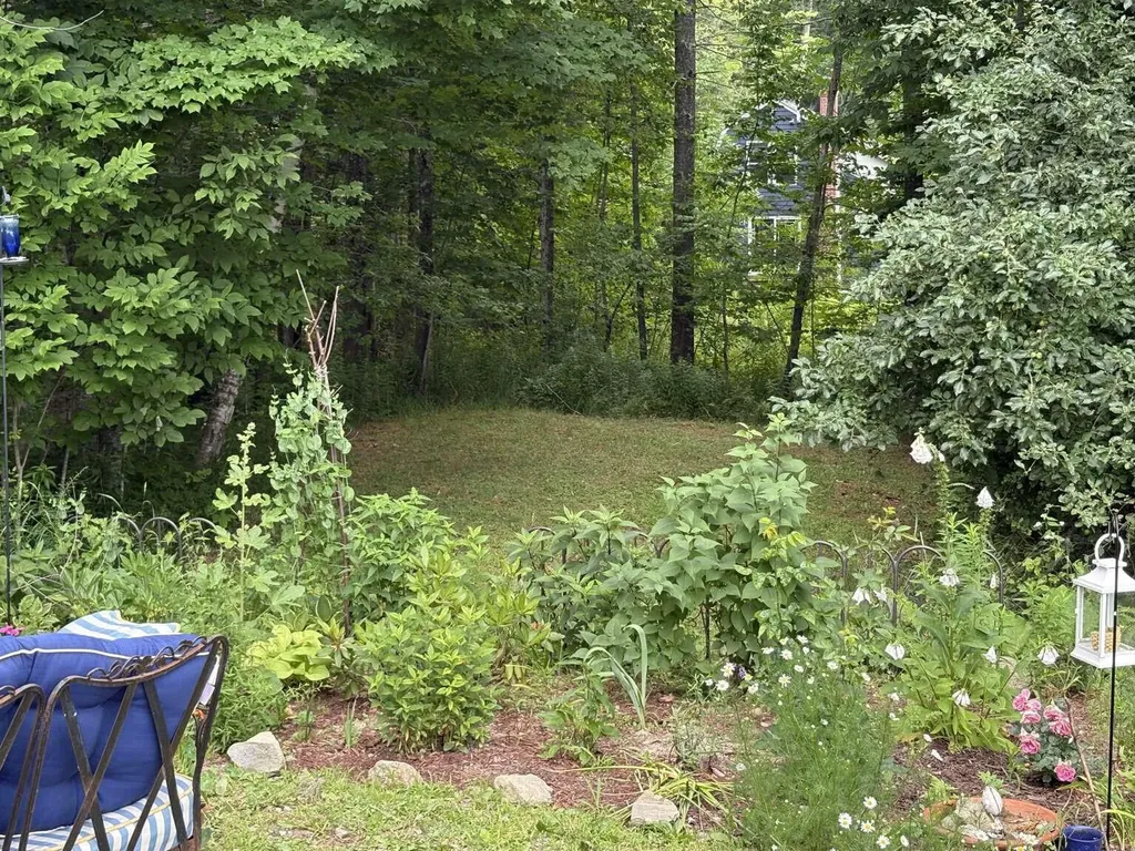 1390 Atlantic Highway Northport ME 04849