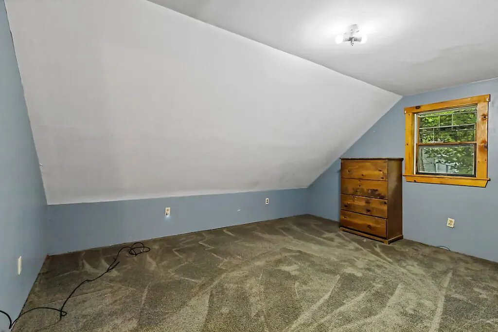 15 Cousins Road Albion ME 04910