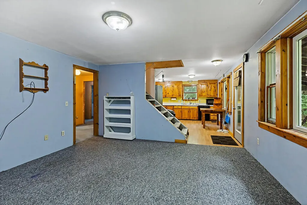 15 Cousins Road Albion ME 04910