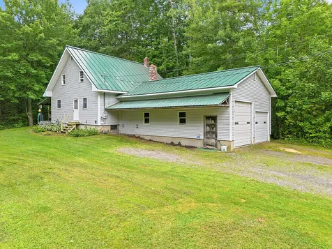 15 Cousins Road Albion ME 04910