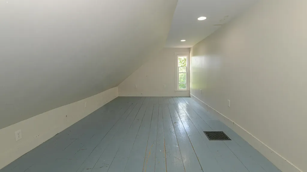 12 Walker Street Bridgton ME 04009