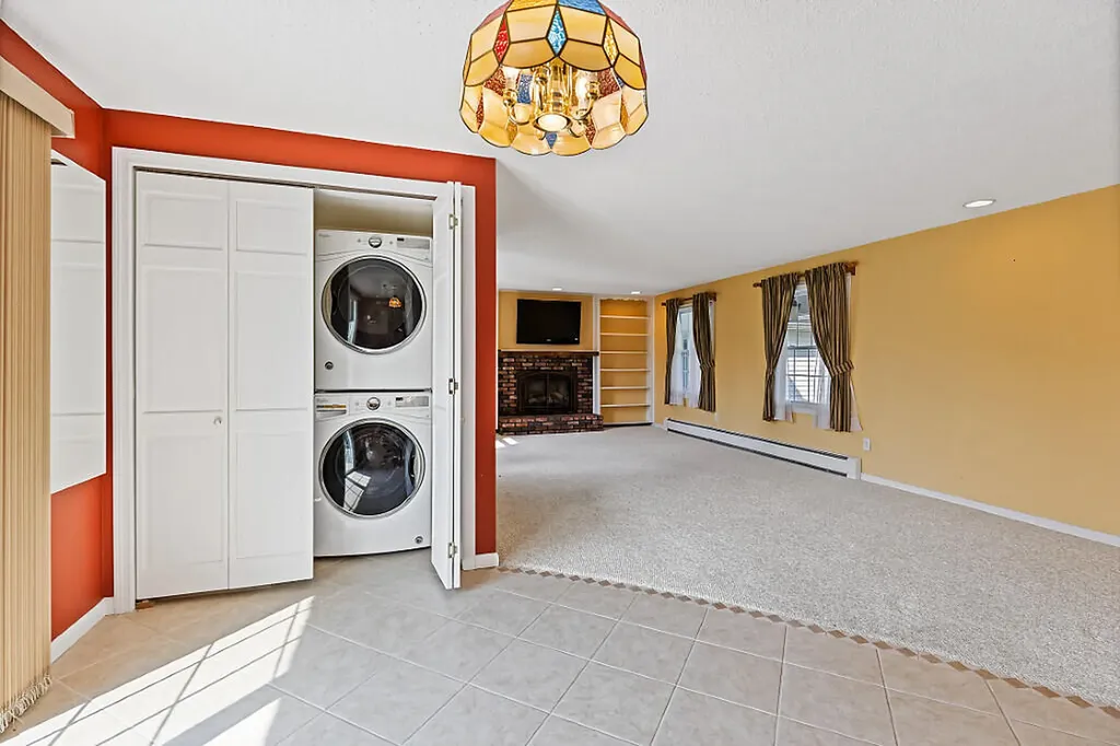 21 Eaton Drive Waterville ME 04901
