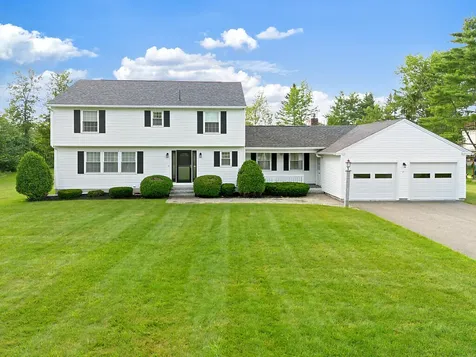 21 Eaton Drive Waterville ME 04901
