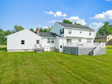 21 Eaton Drive Waterville ME 04901