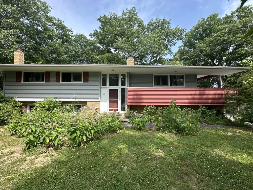 45 Sewall Drive Old Town ME 04468