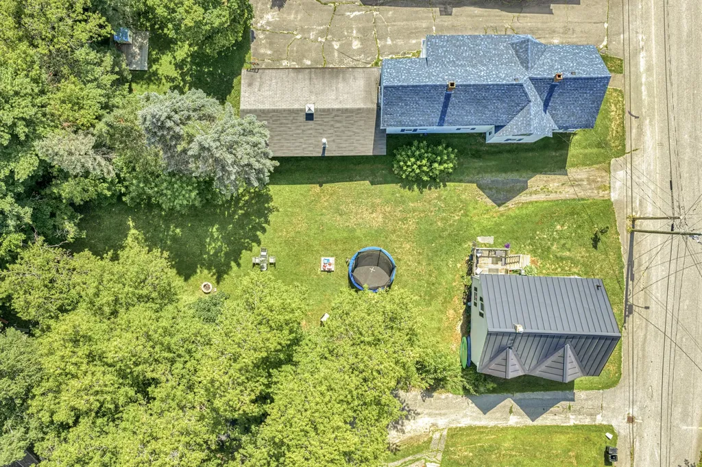 10 Pleasant Street Fairfield ME 04937
