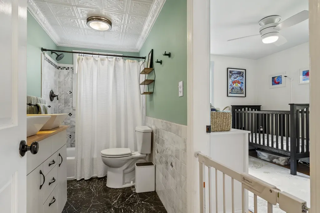 524 Cottage Road South Portland ME 04106