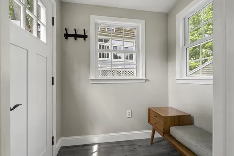 524 Cottage Road South Portland ME 04106