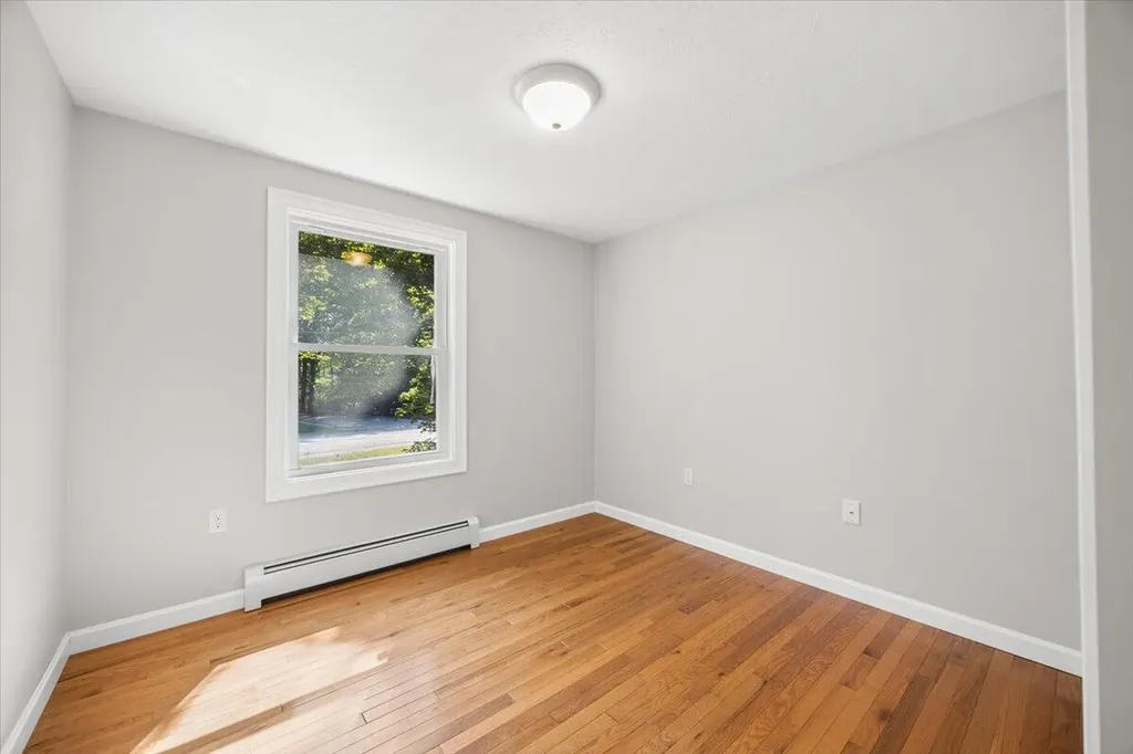 8 Running Brook Drive Sanford ME 04073