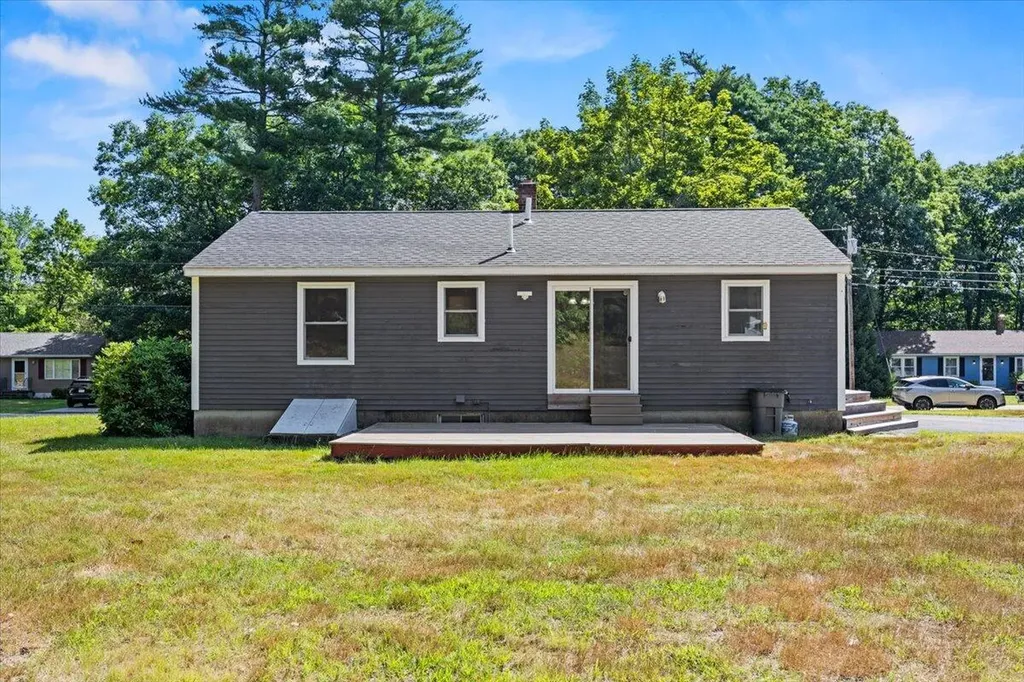 8 Running Brook Drive Sanford ME 04073