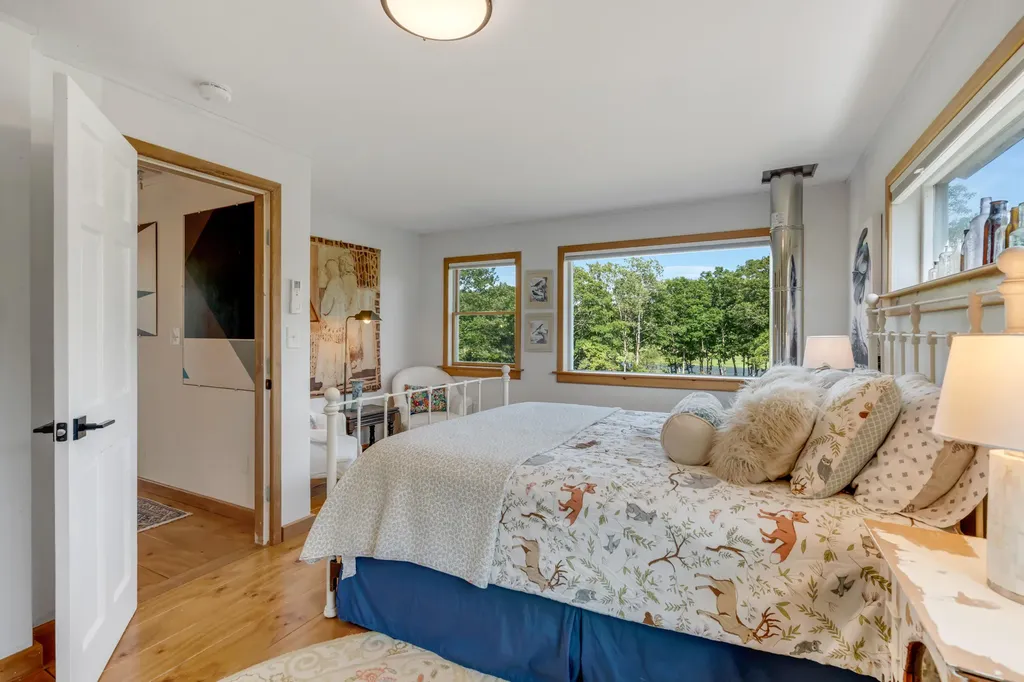 606 Main Road Phippsburg ME 04562