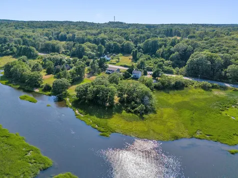 606 Main Road Phippsburg ME 04562
