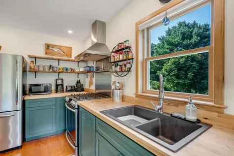 606 Main Road Phippsburg ME 04562