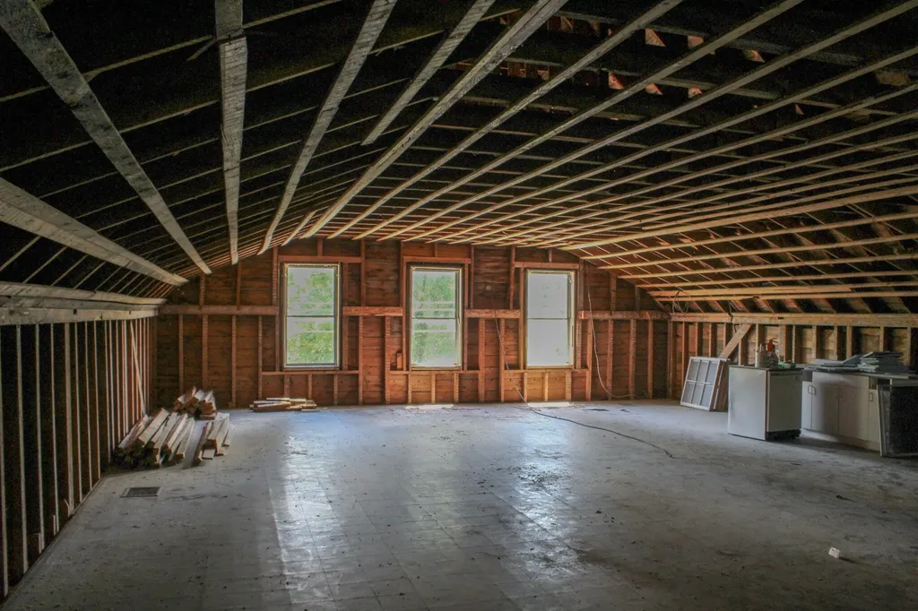 44 Allen Avenue Extension Falmouth ME 04105