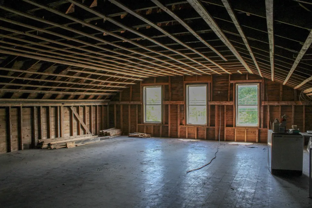 44 Allen Avenue Extension Falmouth ME 04105