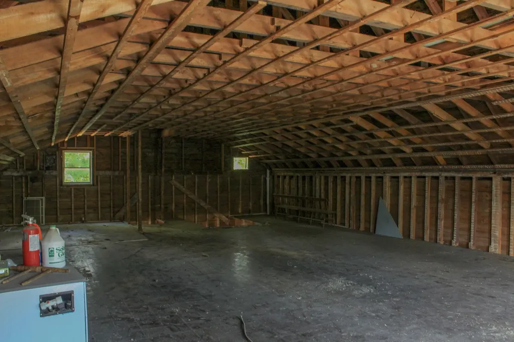 44 Allen Avenue Extension Falmouth ME 04105