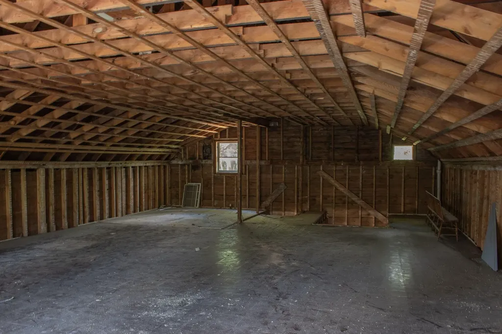 44 Allen Avenue Extension Falmouth ME 04105