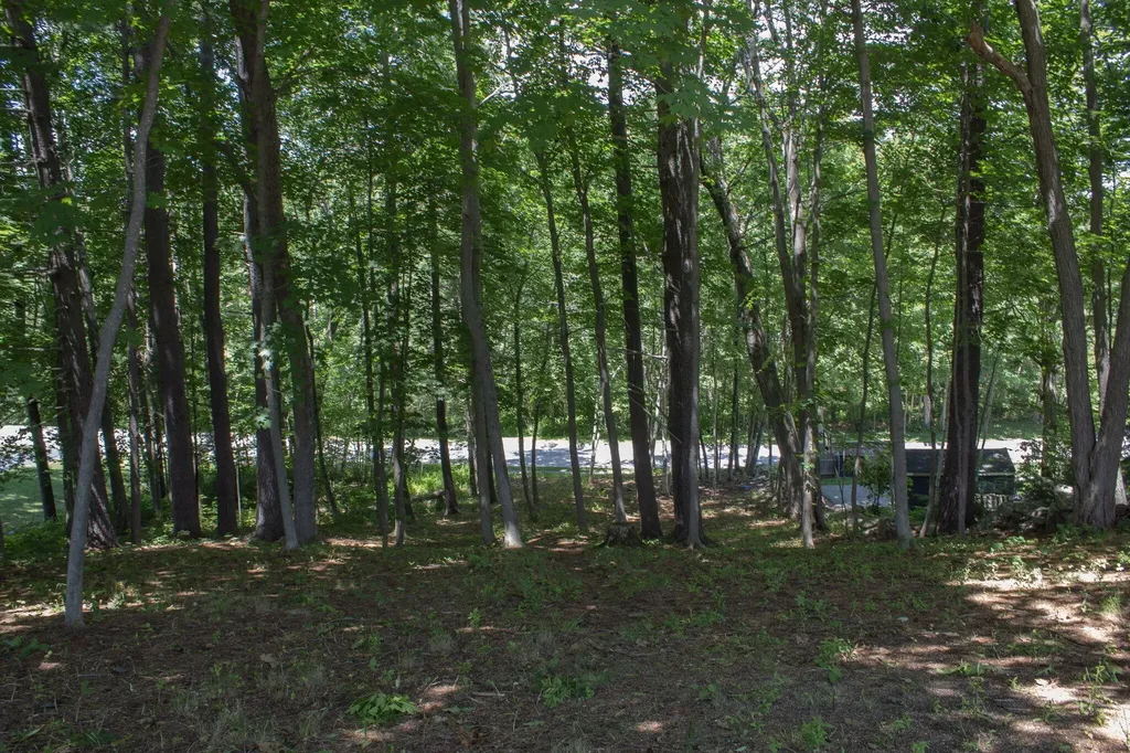 44 Allen Avenue Extension Falmouth ME 04105