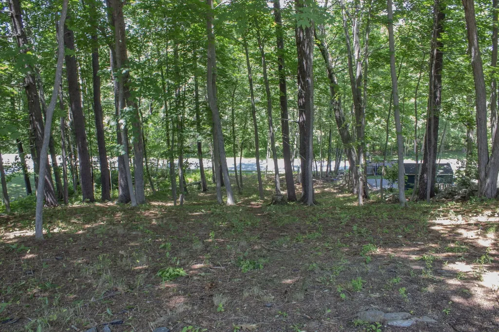 44 Allen Avenue Extension Falmouth ME 04105