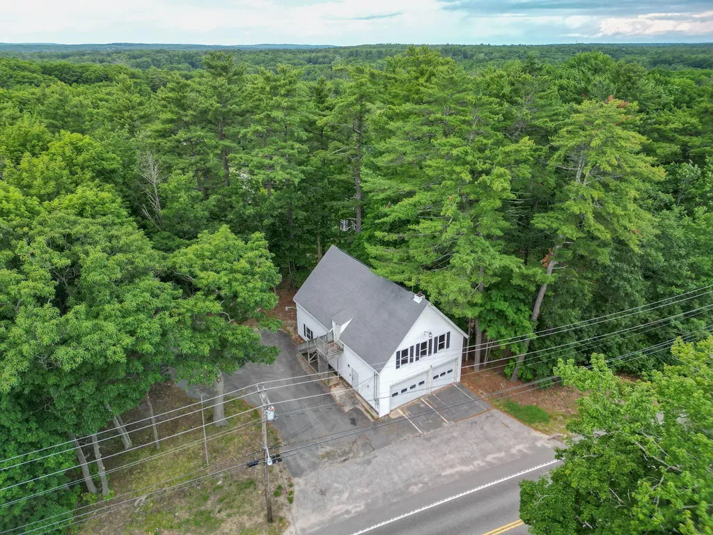 44 Allen Avenue Extension Falmouth ME 04105
