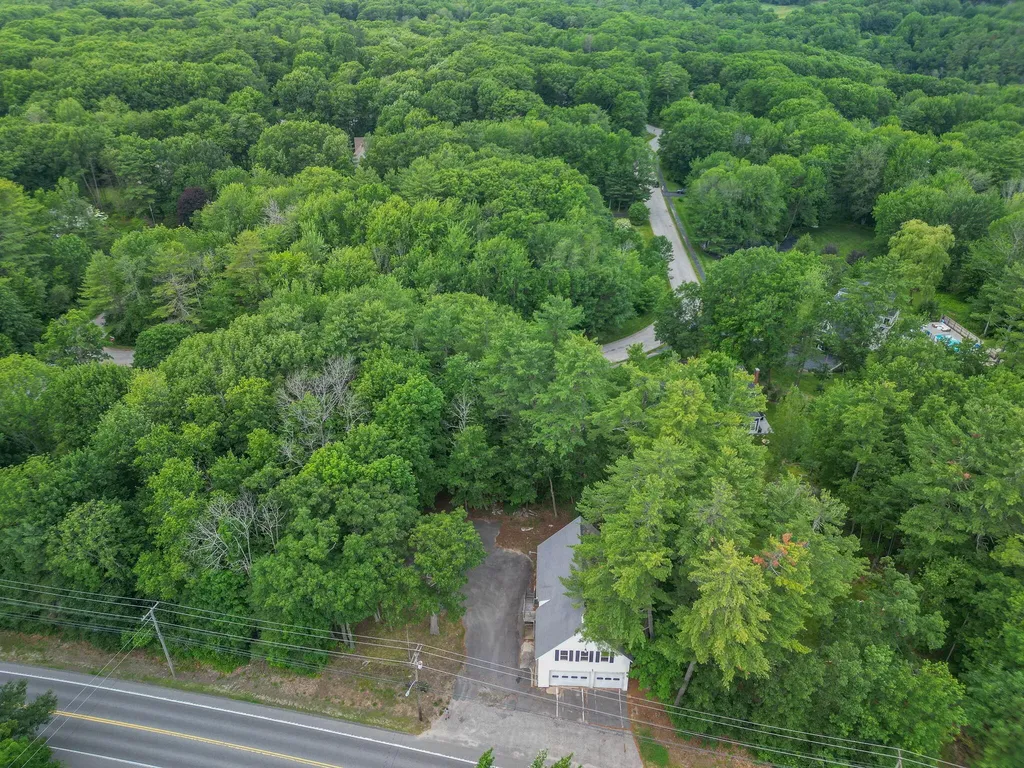 44 Allen Avenue Extension Falmouth ME 04105