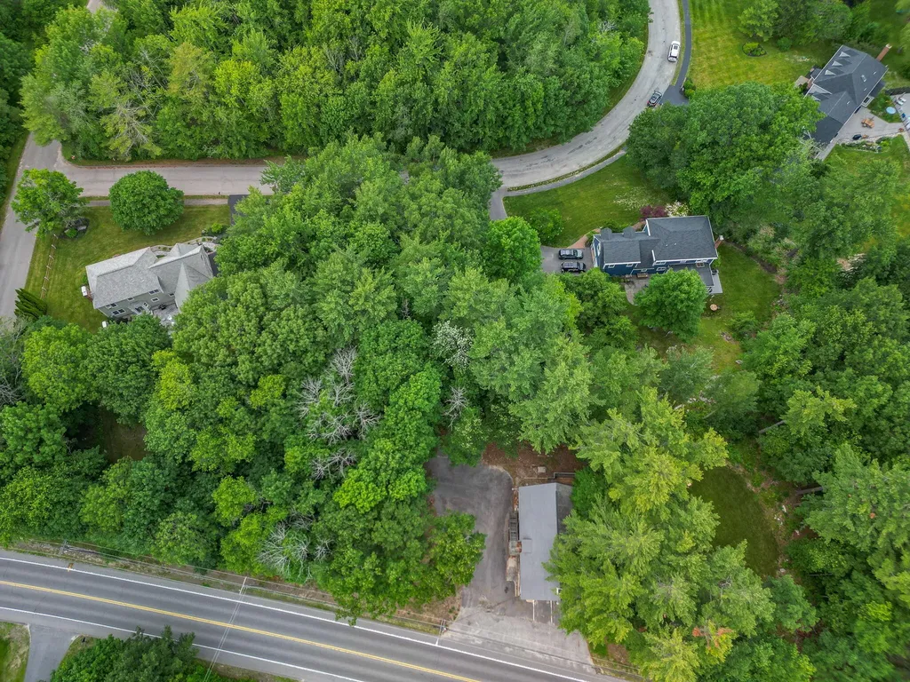 44 Allen Avenue Extension Falmouth ME 04105