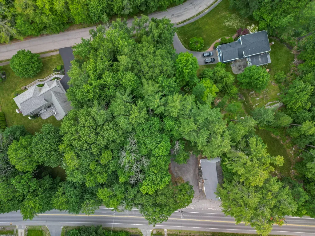 44 Allen Avenue Extension Falmouth ME 04105