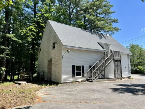 44 Allen Avenue Extension Falmouth ME 04105
