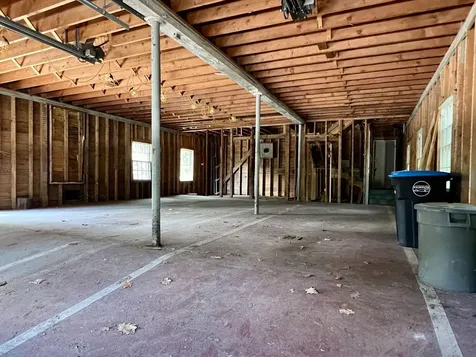 44 Allen Avenue Extension Falmouth ME 04105