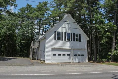 44 Allen Avenue Extension Falmouth ME 04105
