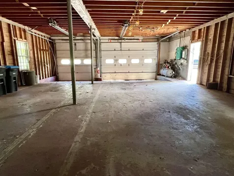 44 Allen Avenue Extension Falmouth ME 04105