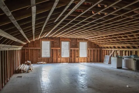 44 Allen Avenue Extension Falmouth ME 04105