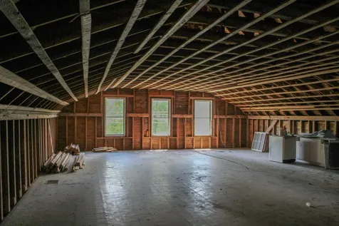 44 Allen Avenue Extension Falmouth ME 04105