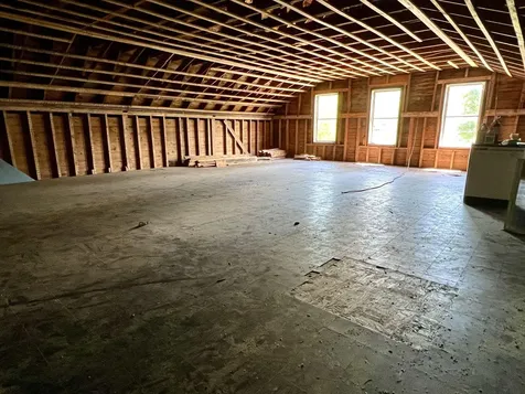 44 Allen Avenue Extension Falmouth ME 04105