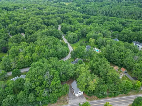 44 Allen Avenue Extension Falmouth ME 04105