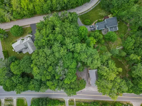 44 Allen Avenue Extension Falmouth ME 04105