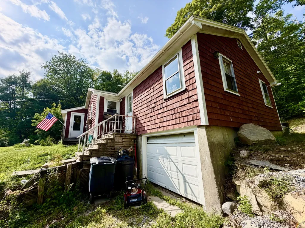421 Fuller Road Hermon ME 04401