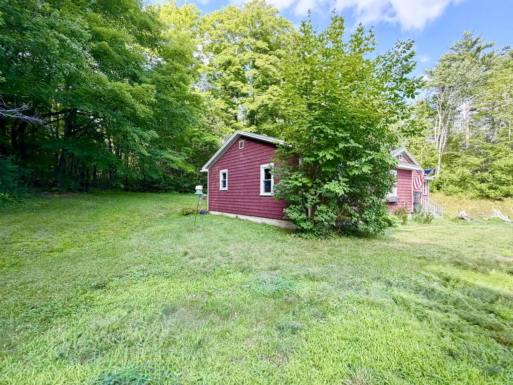 421 Fuller Road Hermon ME 04401