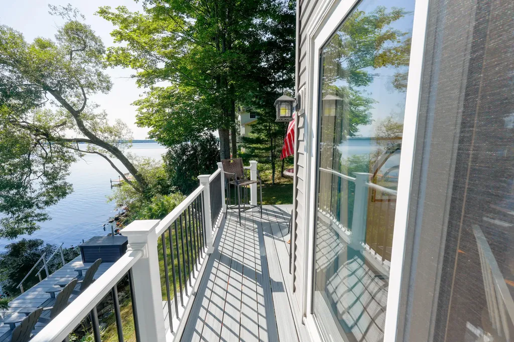 29 Sherman Street Newport ME 04953
