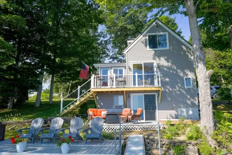 29 Sherman Street Newport ME 04953